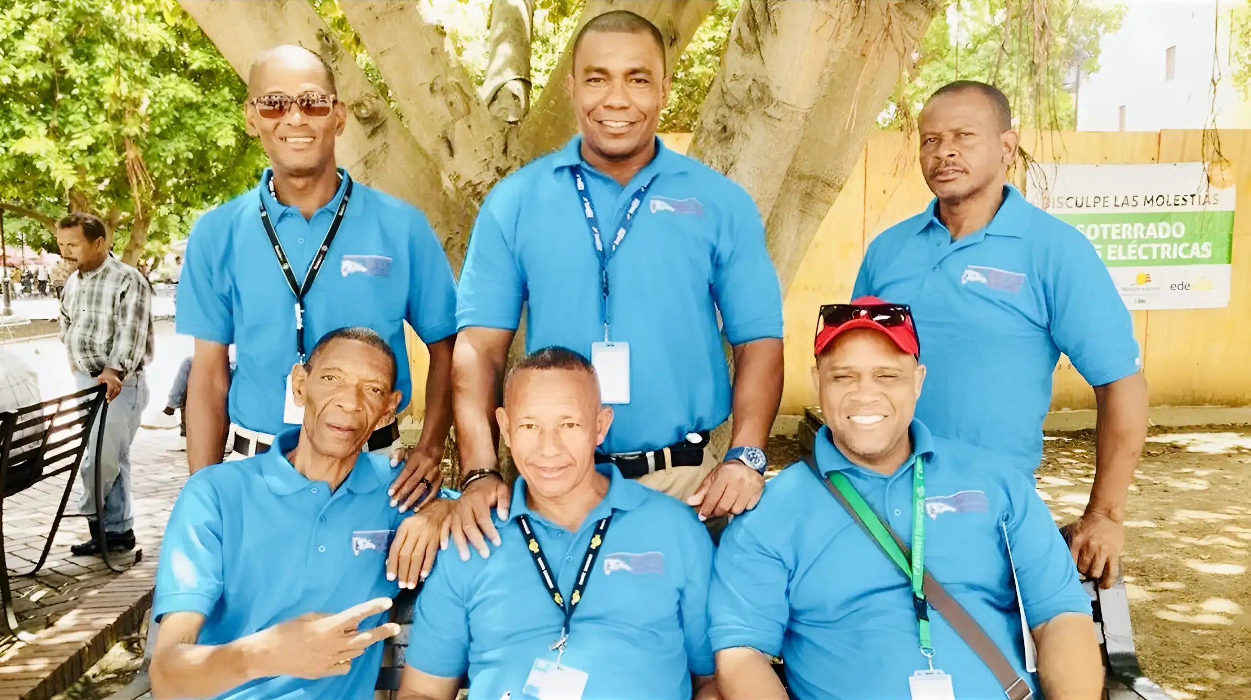 Manny Tours Team